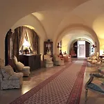 Chateau De Floure - Et Piscine Exterieure Chauffee *