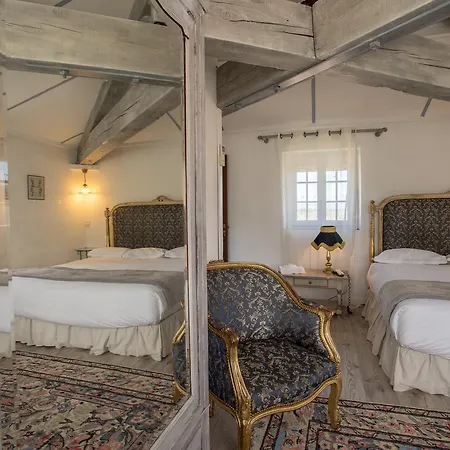 別荘 Chateau De Floure - Et Piscine Exterieure Chauffee *