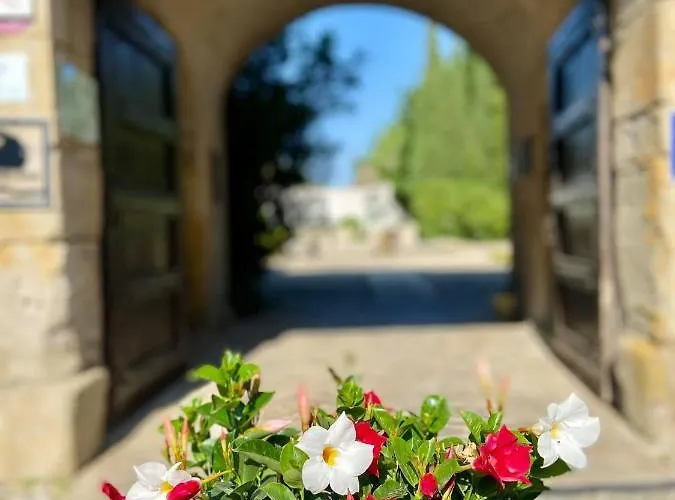 Chateau De Feriehus *