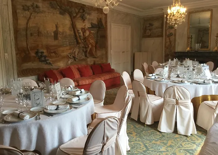 Chateau De Feriehus Floure