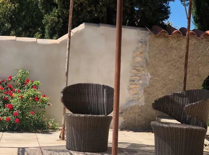 Chateau De Feriehus Floure